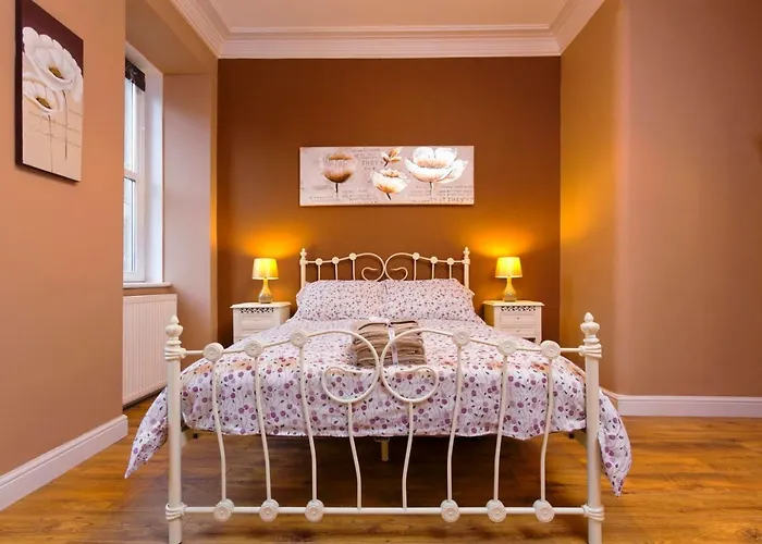 Stylish Near Royal Mile דירה