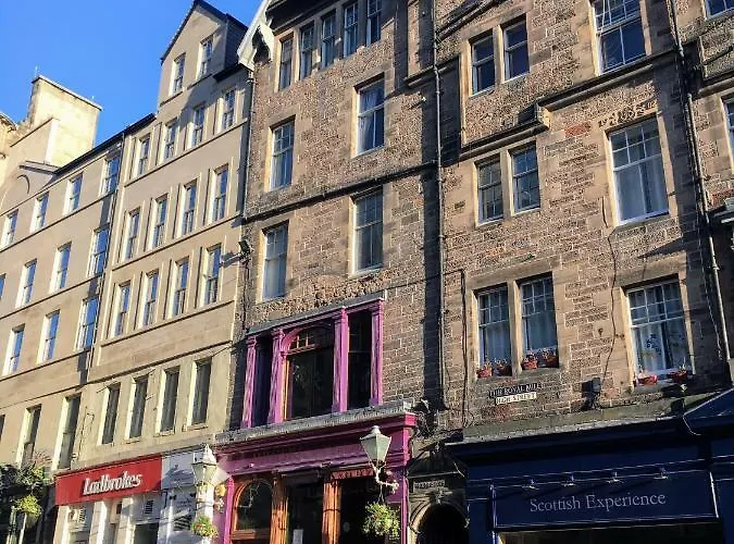 Bailie Royal Mile *