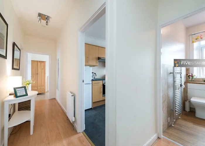 Smart Royal Mile דירה