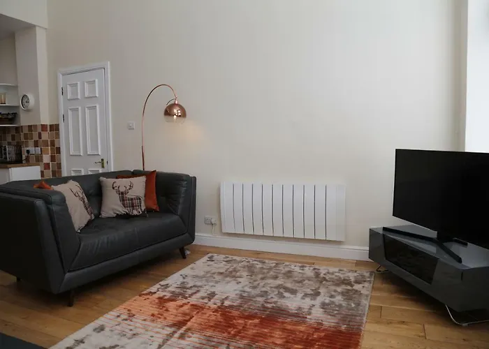 Merchant House Eh6 6pr