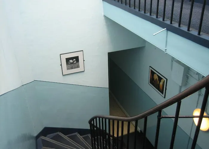 Grindlay Street Residence, 2 Bedroom, 2 Bathroom Close To Castle * Edinburgh