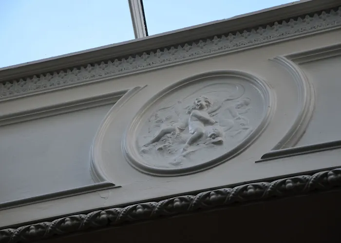 Edinburgh37