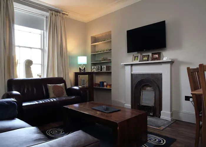Stockbridge Apartment Edinburgh