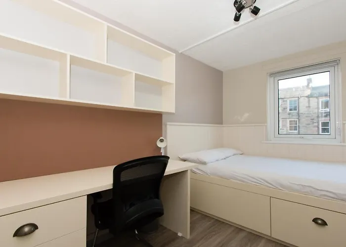 Lägenhet Destiny Student - Meadow Court Edinburg