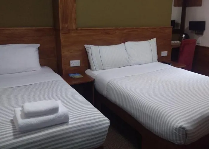 Konukevi Leith House 3*